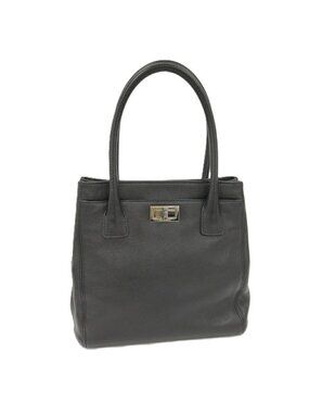 Chanel Executive Tote Handbag 2.55 Lambskin Black